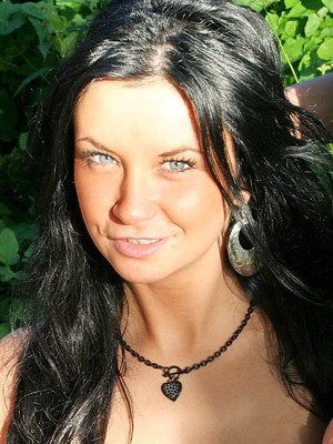 Nadia B